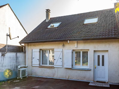 Maison avec 2 chambres et jardin