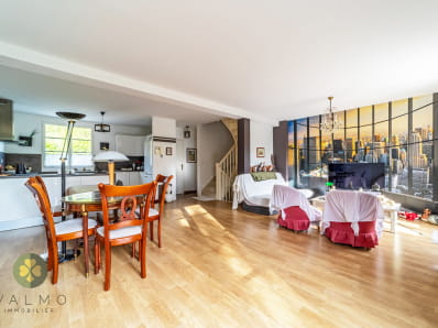 Belle maison 4 chambres en centre-ville