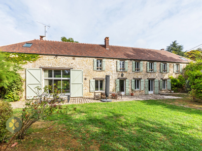 Très belle propriété avec sa maison d'amis et son parc d'un hectare