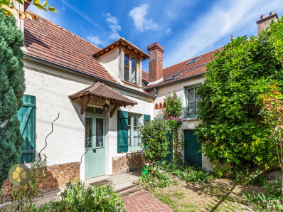 Charmante maison ancienne proche commodités